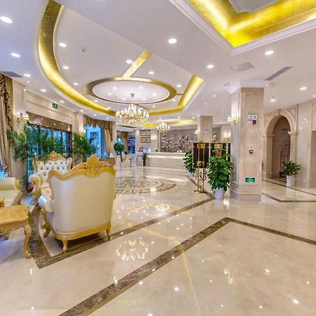 Vienna Hotel Guilin Airport Road Rongshan Екстериор снимка