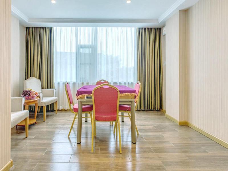 Vienna Hotel Guilin Airport Road Rongshan Екстериор снимка
